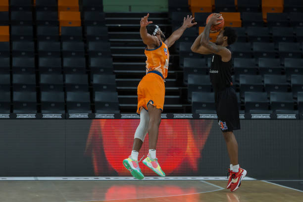 离不开精准 离不开精准