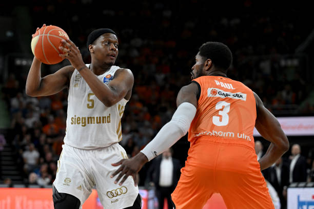 体系中存在 体系中存在