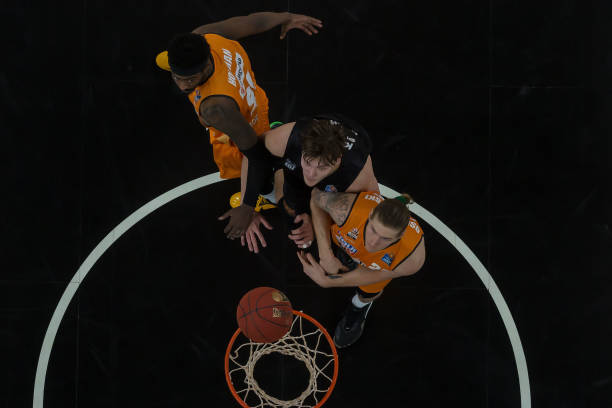 的判罚争议 的判罚争议